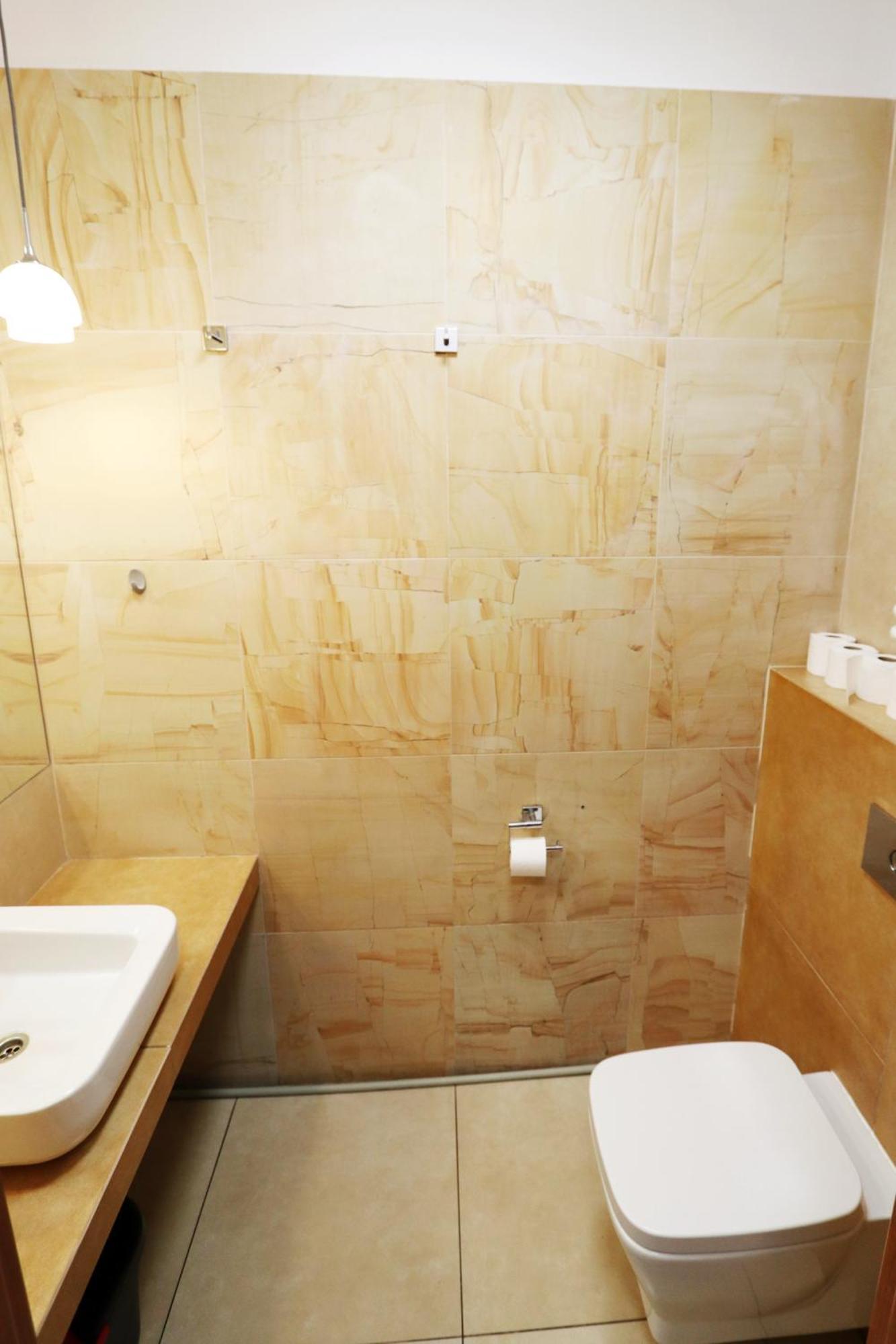 Fantastic Waw - C19 Room F Warsaw Exterior photo
